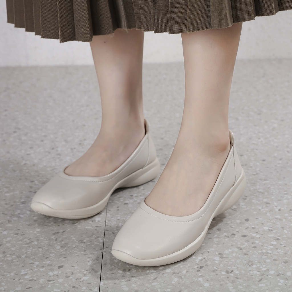 Soft touch 01 รองเท้าคัทชู นิ่มพิเศษ ใส่สบายซัพพอร์ตเท้าดีมากใส่สบาย ไม่กัดเท้า ราคา ถูกที่สุด ดีลบีเคเค แกลเลอรีภาพที่ 6