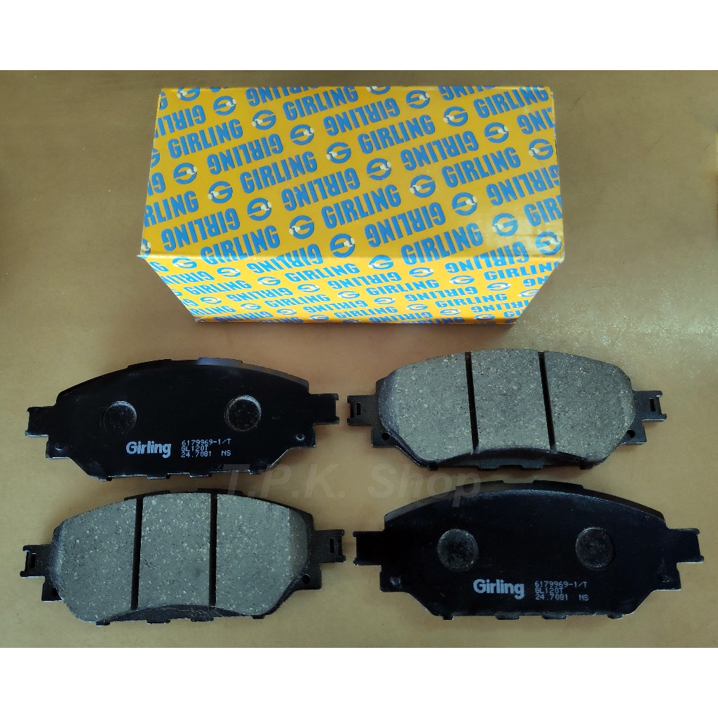 ผ้าเบรคคู่หน้า โตโยต้า รีโว่ REVO 4x2 (ขับสอง) 2wd (ตอนเดียว)รุ่นไม่ยกสูง db2369 ยี่ห้อ เกิลลิ่ง GIRLING 6179969-1