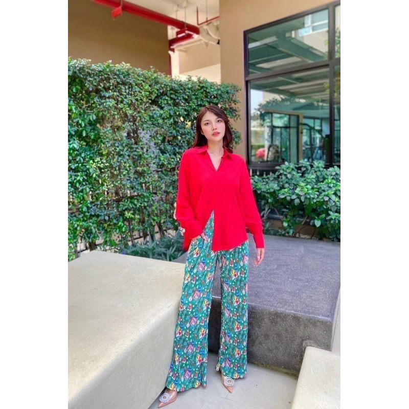 ชุดเซ็ตเสื้อเชิ๊ต+กางเกงอัดพลีทสวยแซ่บสีสันสดใส