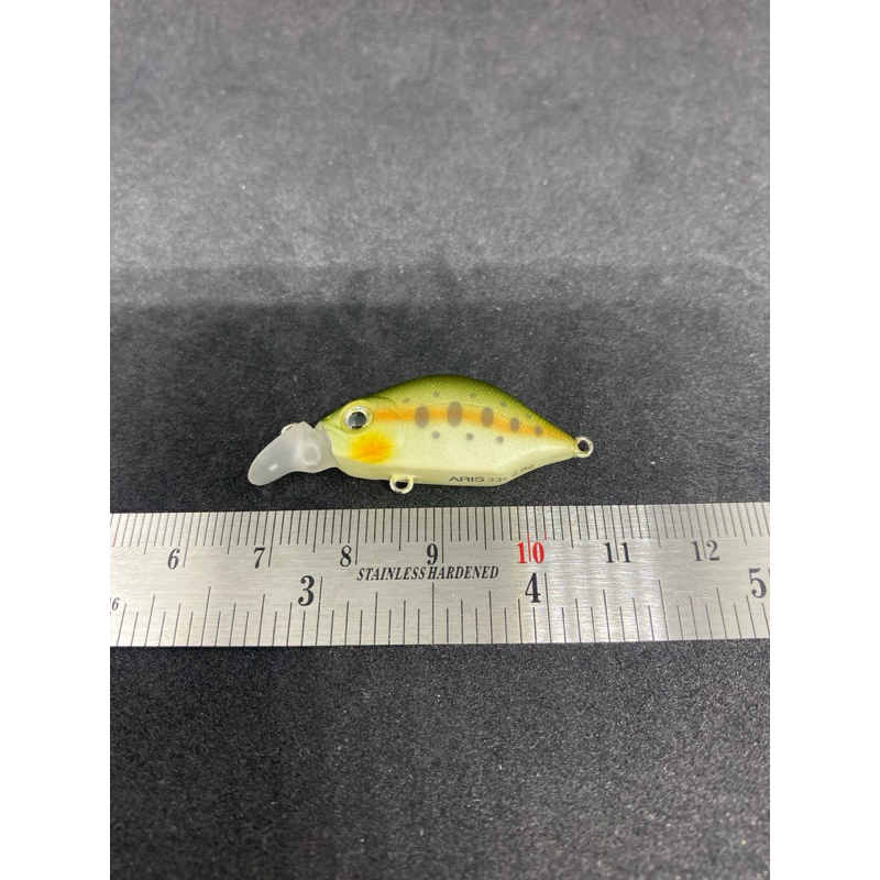 lf aris  33s 3.3 cm  2.8 g