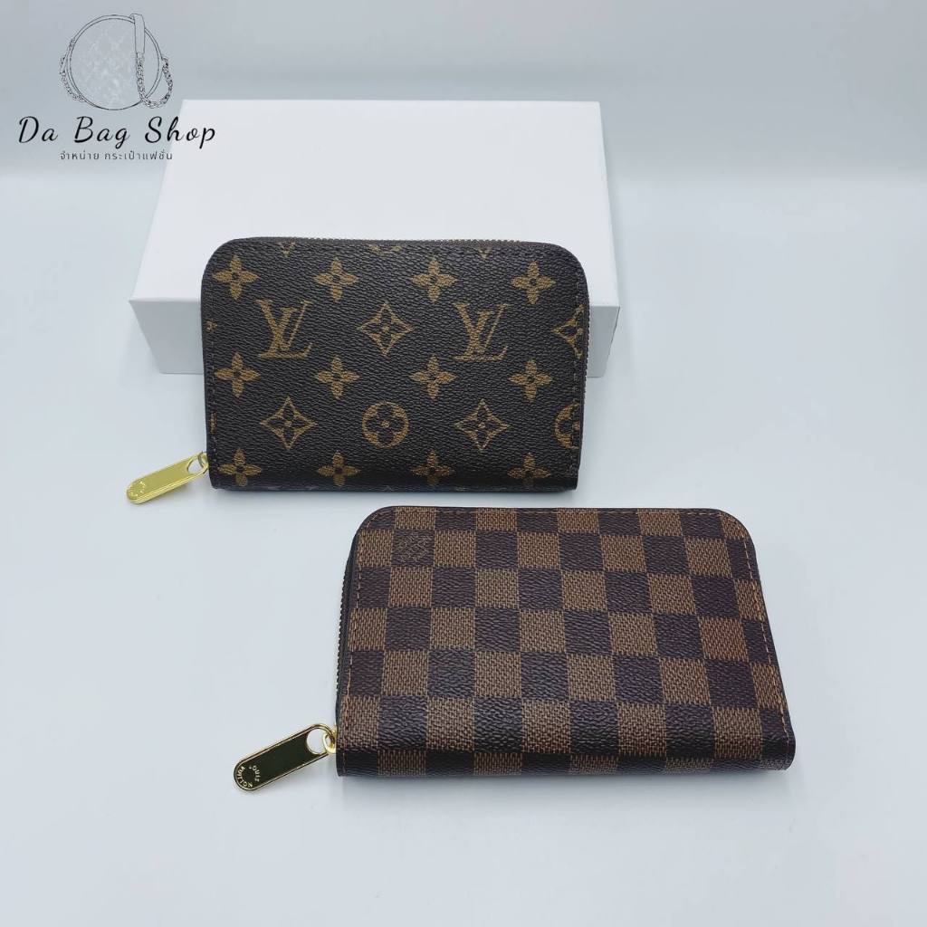 กระเป๋าสตางค์ ซิบรอบใบกลางขนาด 6นิ้วมีช่องซิบมีช่องใส่บัตรได้ใส่แบงค์ได้ไม่ต้องพับ งานสวยอุปกรณ์ครบพร้อมส่ง