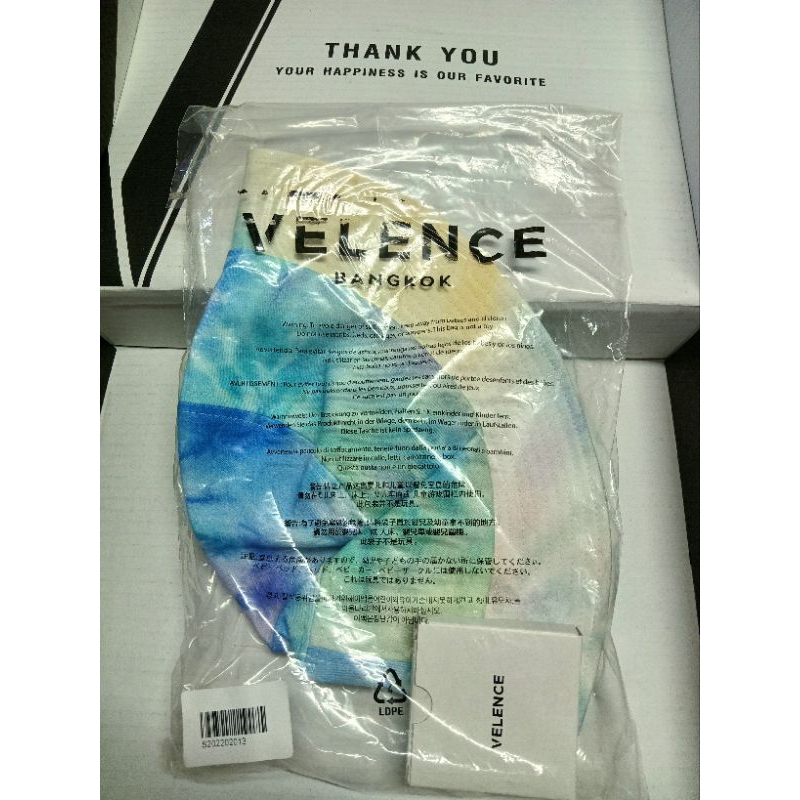 หมวก VELENCE ไม่เคยแกะใส่ของใหม่อุปกรณ์ครบชุดพร้อมกล่อง