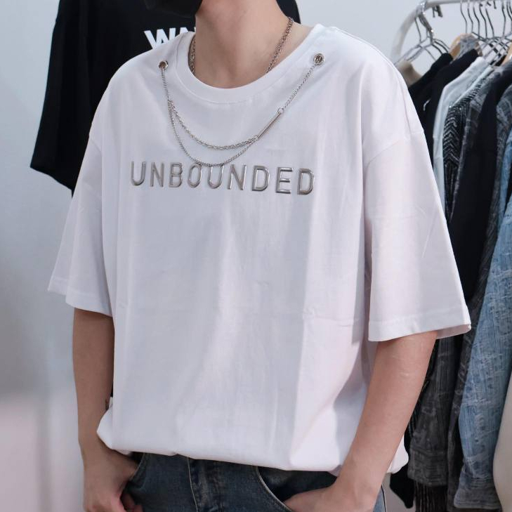 เสื้อยืด Oversize ลาย Unbounded