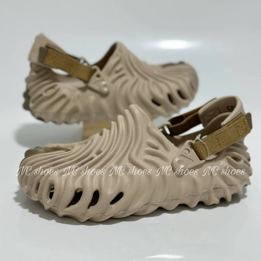 Bembury x Crocs Pollex Clog รองเท้าลำลองผู้ใหญ่ แตะลําลองแฟชั่น เหมาะกับการเล่นกีฬา ไซซ์ 36-45 มี 6 สี