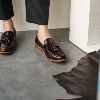 [ส่วนลดโค้ดคุ้ม -20%] Special tassel burgundy รองเท้าหนังสีน…