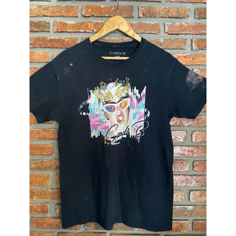 เสื้อยืด cardi B มือสอง สภาพตามรูป