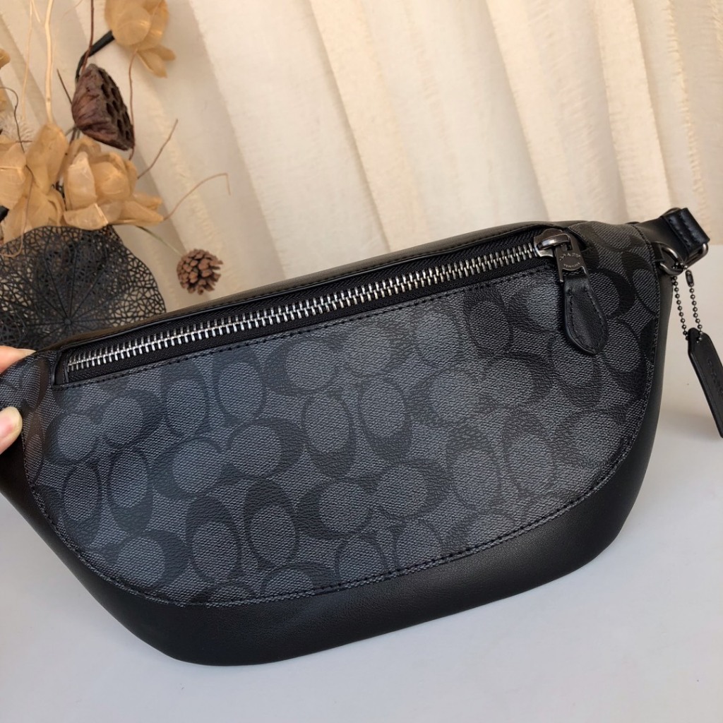 【พร้อมส่ง】แท้💯% outlet Warren Belt Bag กระเป๋าคาดหน้าอกผู้ชาย กระเป๋าคาดเอวกีฬากันน้ำ ของขวัญของผู้ชาย