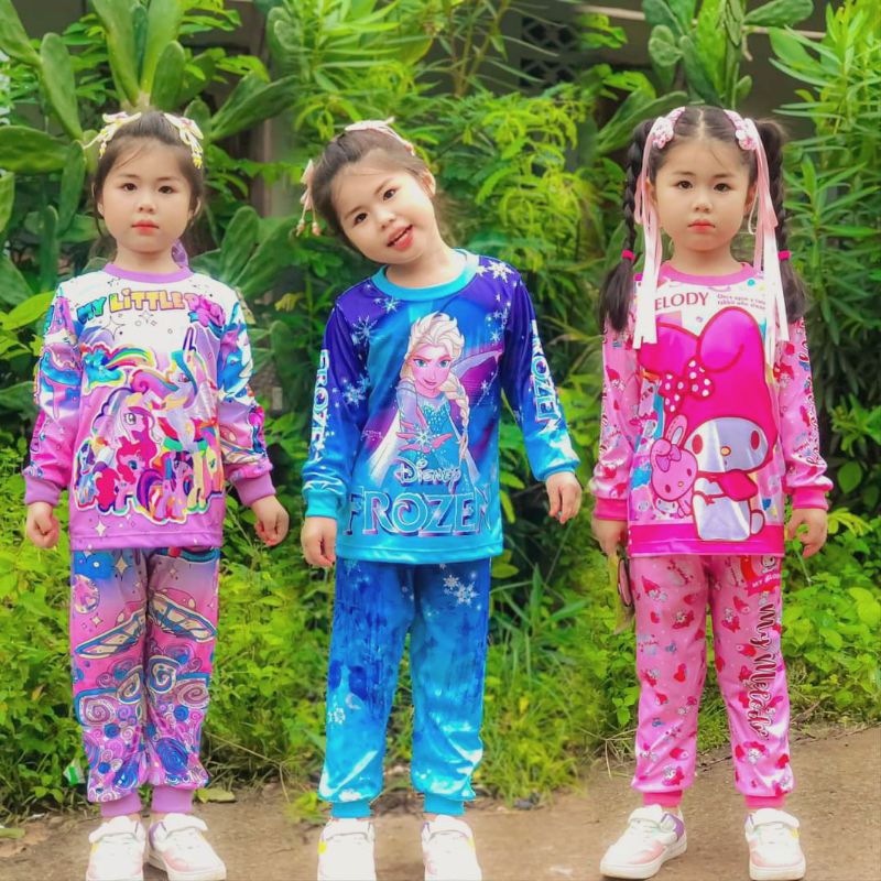 ชุดเด็กผู้หญิงแขนยาวขายาว ลายน่ารักๆ ผ้าไมโคร ลายสวยชัด
