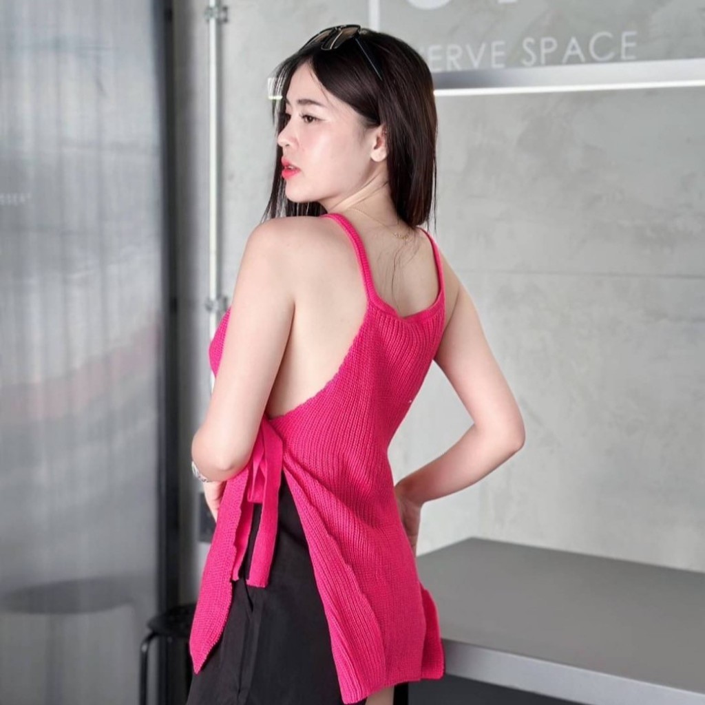 SpinnyHouse เสื้อสายเดี่ยวตัวยาว ผ้าไหมพรม ดีเทลเชือกผูกข้าง   จะใส่เที่ยว ใส่ทำงาน คือได้หมด ผ้ายืดเยอะมาก รุ่น บอดี้ ราคา ถูกที่สุด ดีลบีเคเค แกลเลอรีภาพที่ 3