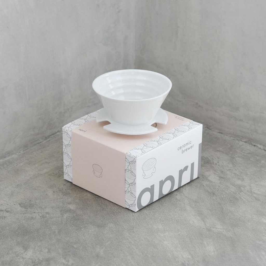 April brewer / dripper (Porcelain)