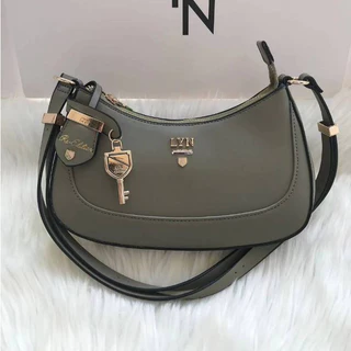 กระเป๋า LY N ทรงพอชรุ่นใหม่ พร้อมอุปกรณ์ มี 5 สี เเต่งอะไหล่กุญเเจ คอลล่าสุด