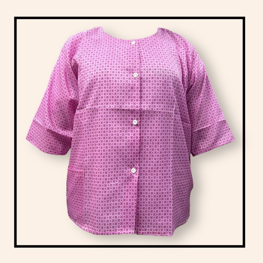 เสื้อคอกลม แขนสามส่วน กระดุมหน้า ผู้หญิง คนแก่ (Y05)