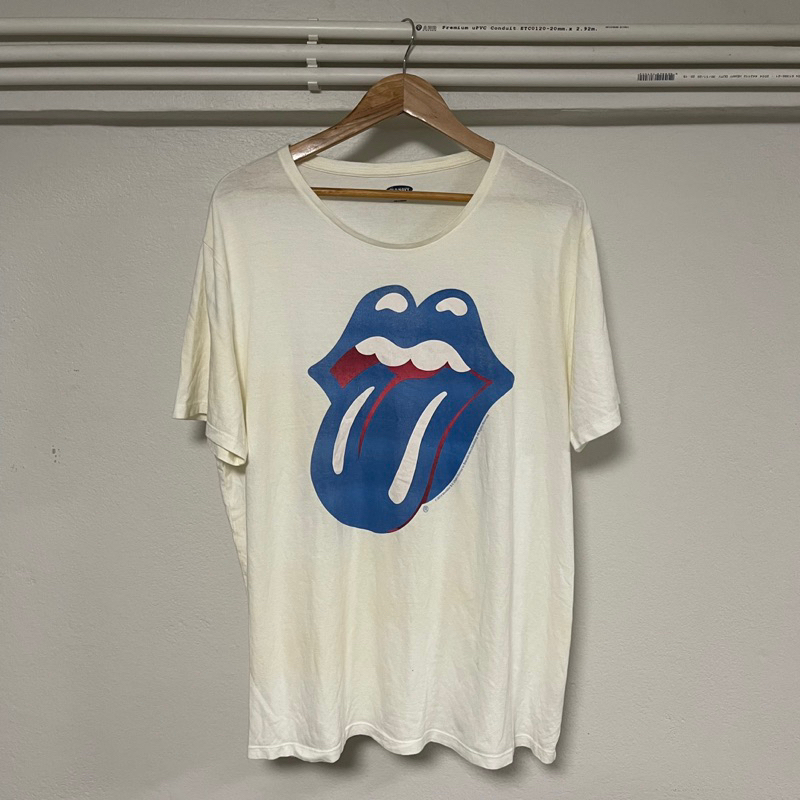 เสื้อมือสอง The Rolling Stones blue OLD NAVY ตอกปี 2019 เสื้อเก่า เล่าใหม่