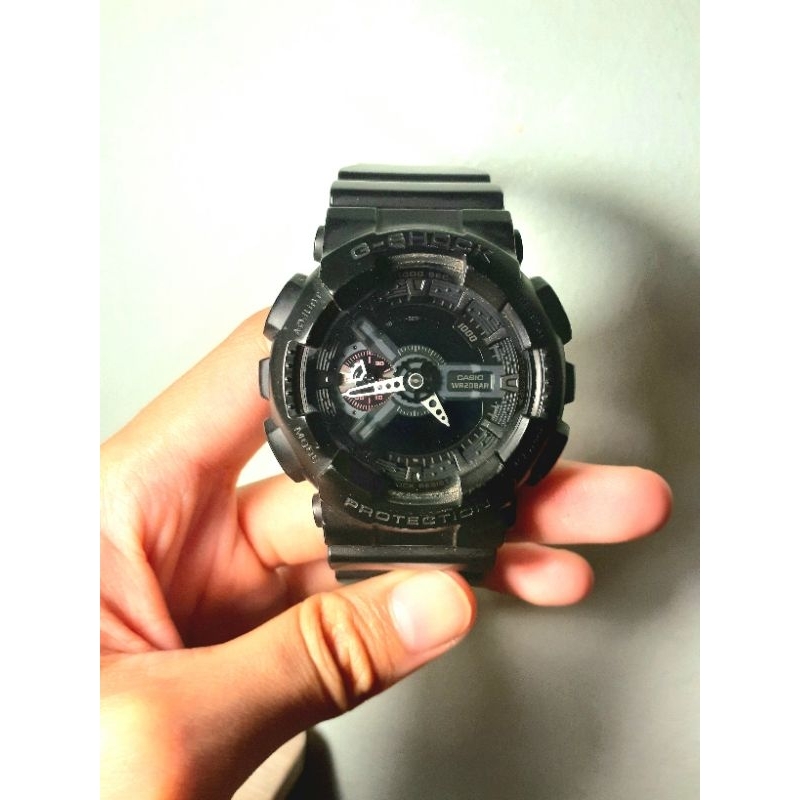CASIOนาฬิกาข้อมือG-SHOCKมือสองของแท้100%สภาพดีสีดำรุ่นGA-110MBWATERRESIST20BAR
