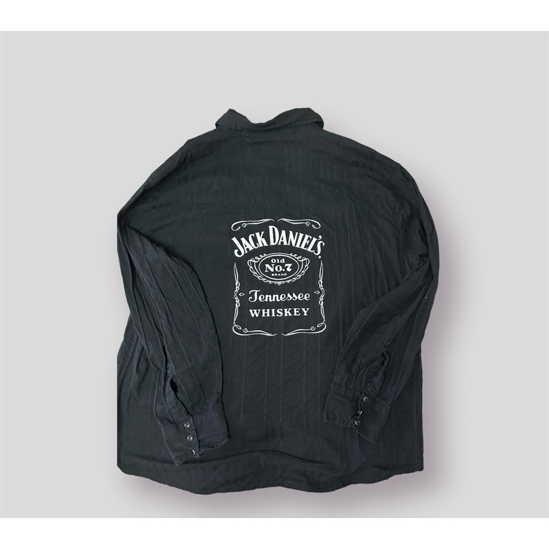 เสื้อเชิ๊ตแขนยาว Jack Daniel’s 🥼🍺 มือสอง