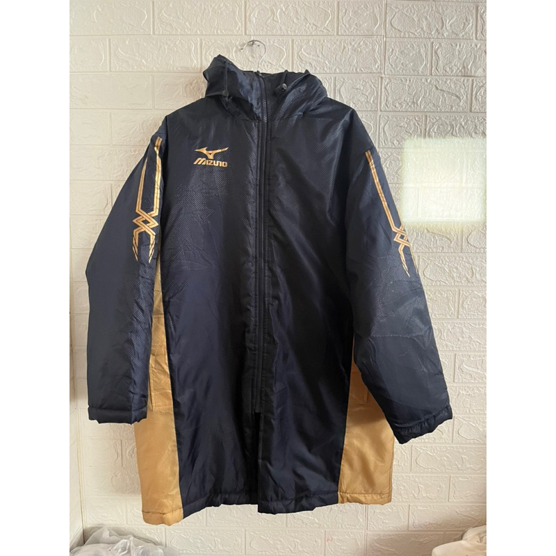 เสื้อคลุมผ้าร่มบุนวมmizuno