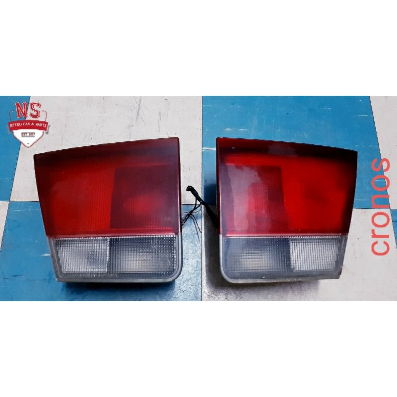 ไฟถอย mazda 626 cronos 4 ประตู