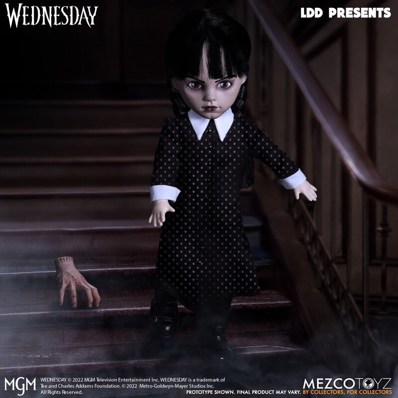 Mezco LDD Wednesday Addams Family Thing Figures Doll 25 cm