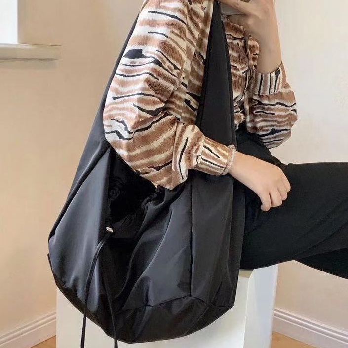 (B175#)ผ้าใบขนาดใหญ่ กระเป๋าผู้หญิงเกาหลีรุ่นขนาดใหญ่ความจุไนลอนอเนกประสงค์