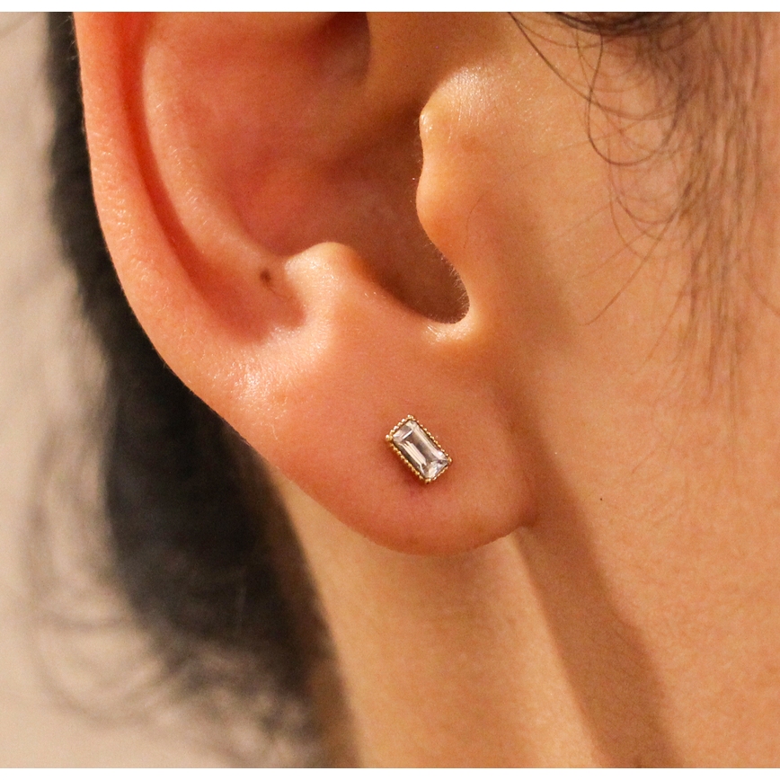 Rectangle White Topaz Stud(Plated Brass Stud with White Topaz)