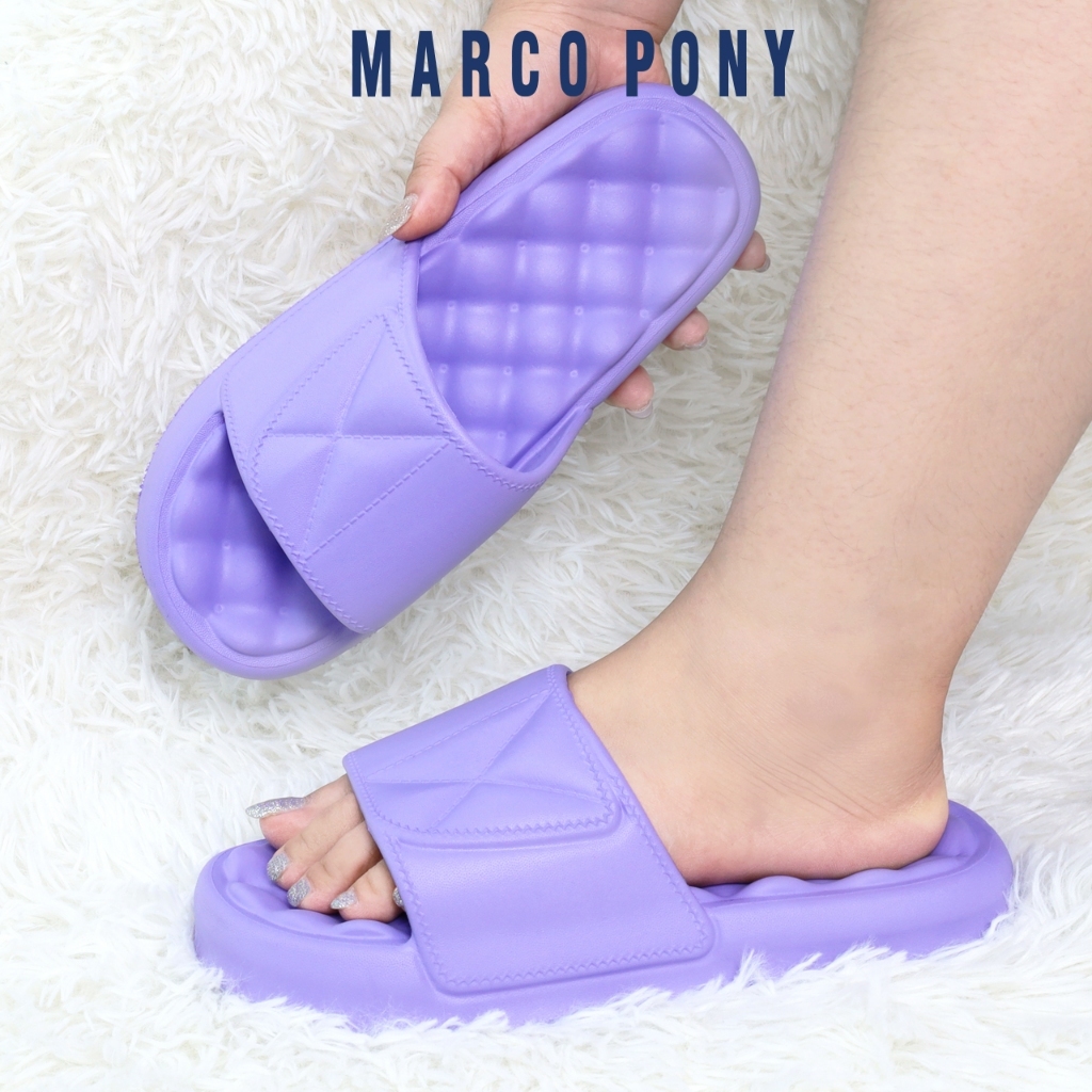 Marco Pony รองเท้าแตะส้นหนาผู้หญิง  นุ่มและเสริมความสูง รองเท้าผู้หญิงแฟชั่น กันลื่น สีลูกกวาด สําหรับสตรี MH9007W