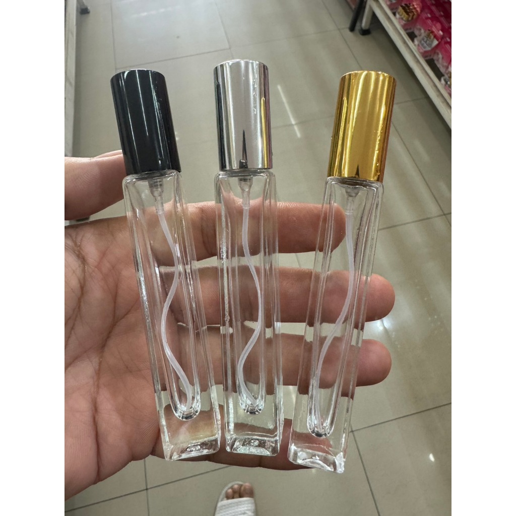 ขวดสเปรย์แก้ว ลูซี่ 10 ml. (ขวด+หัวสเปรย์+ฝาปิด) ขวดแก้วใส ขวดน้ำหอม ใช้บรรจุน้ำหอม และของเหลว ขวดรีฟิล สินค้าคุณภาพ