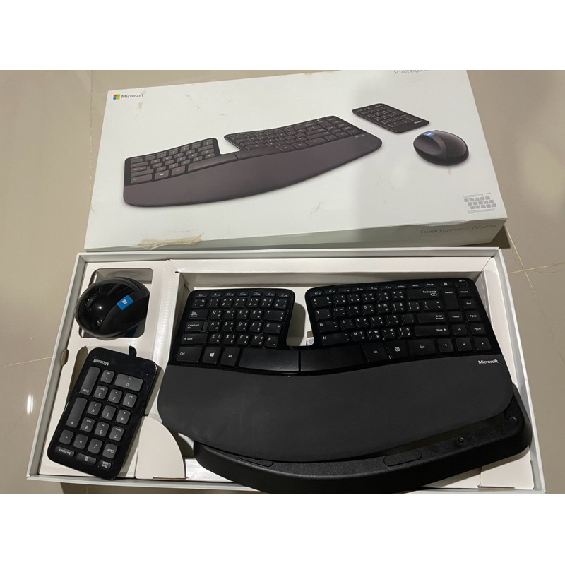 [มือ2]Microsoft Wireless Mouse + Keyboard Sculpt Ergonomic Desktop (TH/EN)