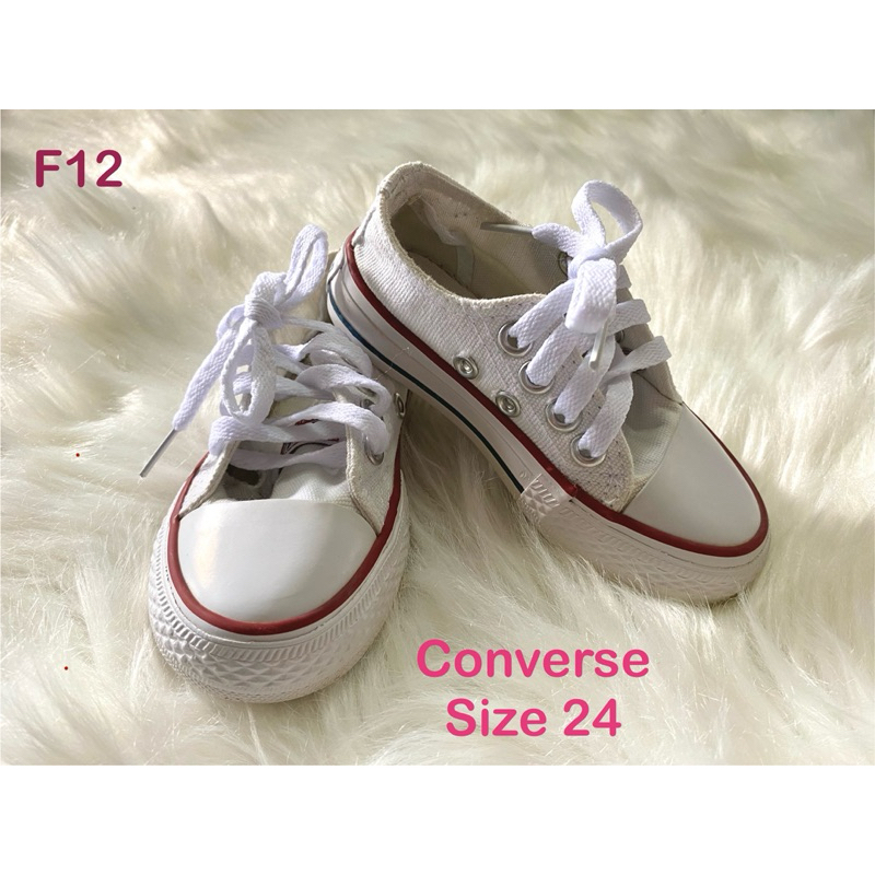 รองเท้าเด็กมือสอง รองเท้าผ้าใบเด็ก converse สีขาว size 24