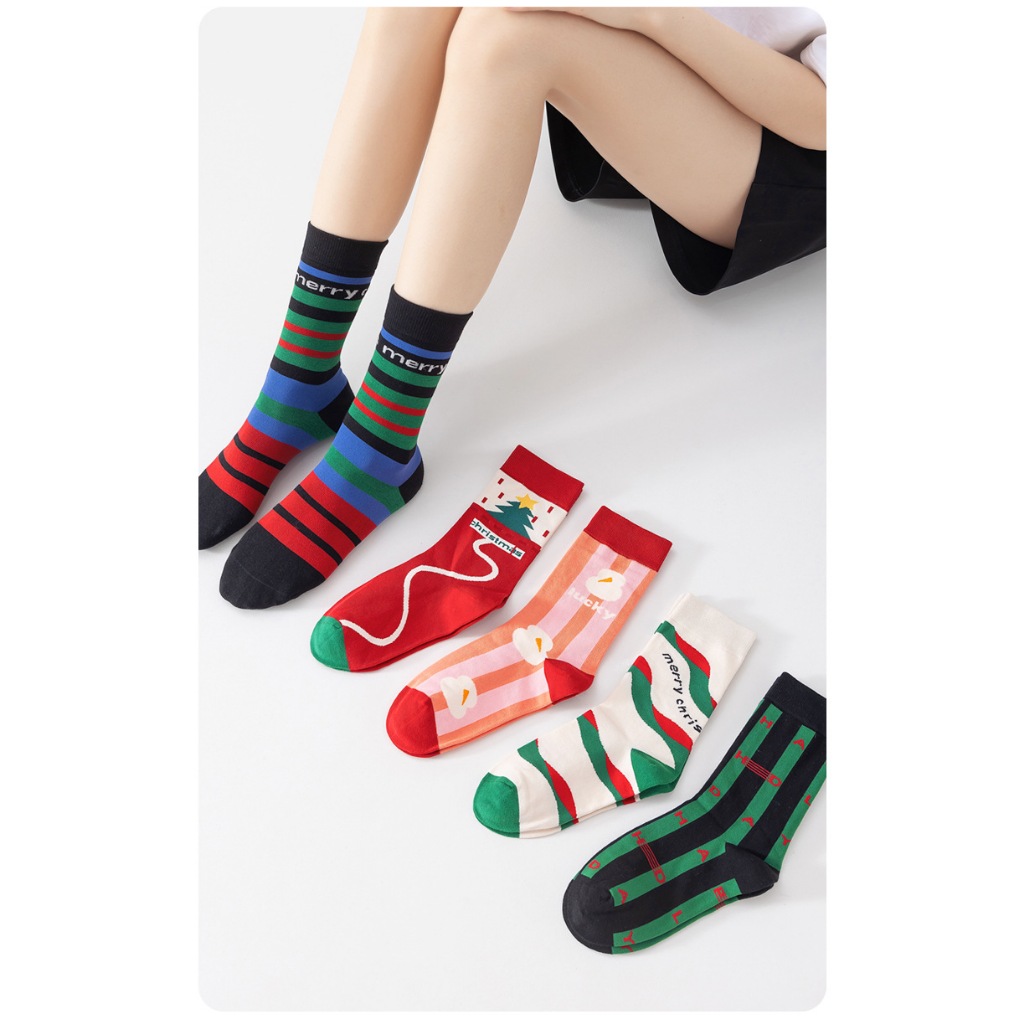 ถุงเท้าข้อยาว ลาย CHRISTMAS ใส่ได้ทุกเพศทุกวัย
