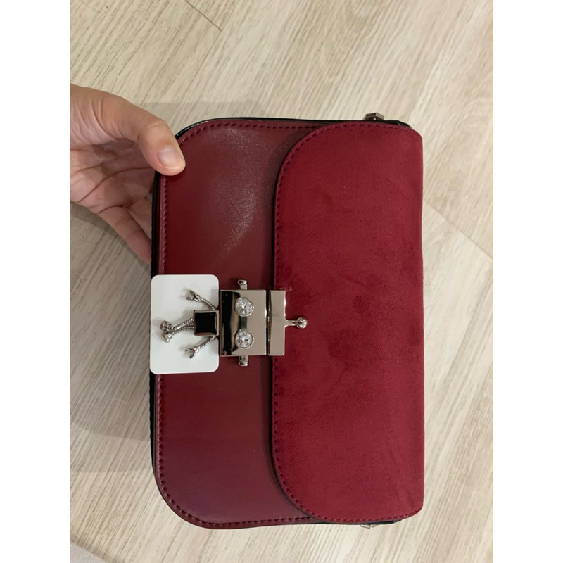 กระเป๋า Charles & Keith 💯