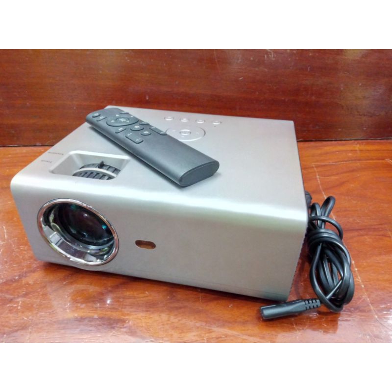 Rigal Projector RD825 มือสอง สภาพดี ใช้งานปกติ