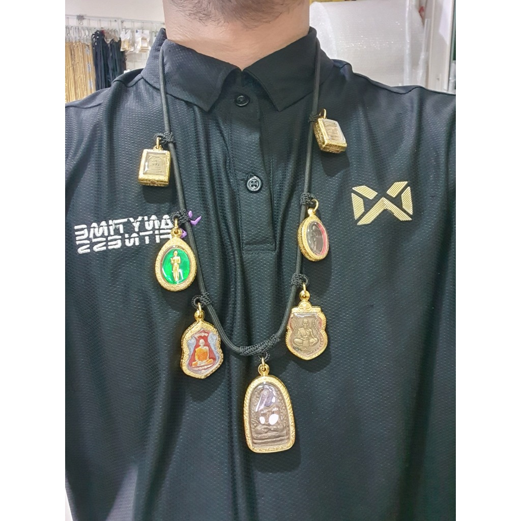 SG029 สร้อยเชือกร่มดำล้วน 4 มิล แขวนพระ 7 องค์ สวย จัดเต็ม เชือกถักอย่างดี ห้อยพระทนทาน สินค้าจัดส่ง