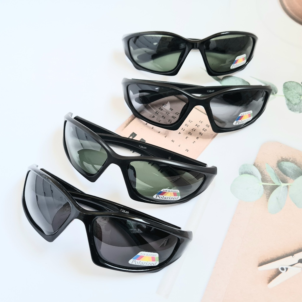 แว่นกันแดด Polarized UV400 รุ่นP1384 ชายหญิง(ฟรีผ้าเช็ดและซองใส่แว่น)