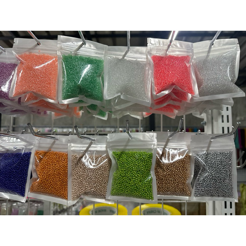 ลูกปัดเม็ดทรายสวยๆขนาด3มิล70กรัม30฿