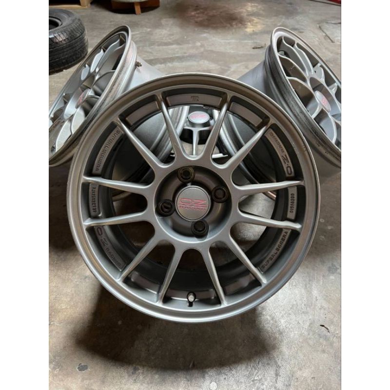 ล้อ OZ  Racing  Supper Leggera