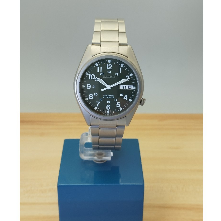 นาฬิกาผู้ชาย SEIKO Automatic  หน้าปัดเขียว กล่อง+ใบรับประกัน รับประกัน 1ปี