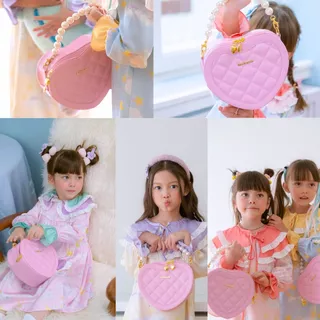 Godmami รวมกระเป๋าเครื่องสำอาง Loyal Friend