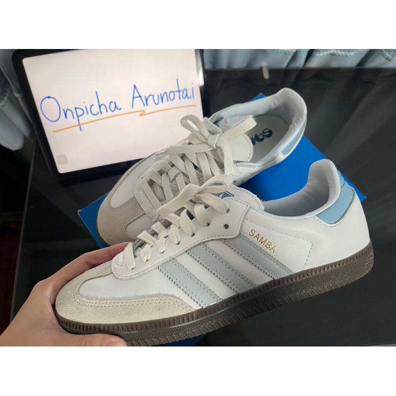 Adidas samba og 🩵holo blue🩵(Size: 6uk/39.5eur/24.5cm)