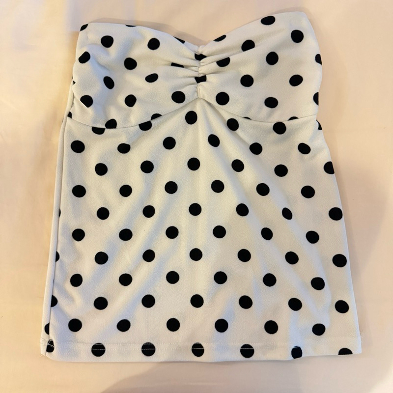 เกาะอก ลายPolka dot แบรนด์ Napat closet ฟรีไซส์ ไม่มีตำหนิ