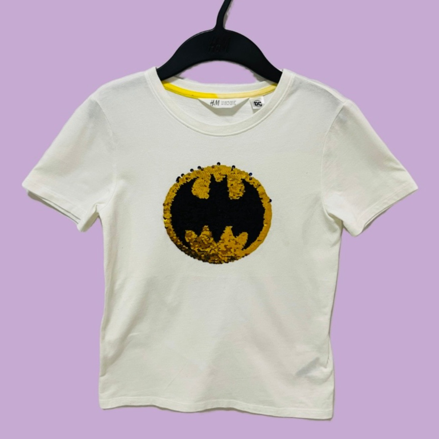 H&M เสื้อยืด 8-10Y ขนาด 140 ปักลาย กลับด้านได้ 2 ลาย Reversible sequin T-shirt White/Black/Gold-colo