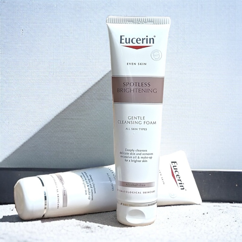 หมดอายุ 11/25 Eucerin Spotless Brightening gentle cleansing foam 150ml