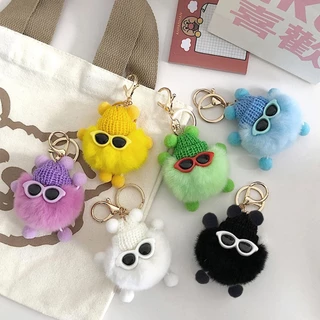 พร้อมส่งจากไทย 🔥 พวงกุญแจ ปอมปอม ขนฟู นุ่มนิ่ม เท่ ใส่แว่นชิคๆ จี้ตุ๊กตาน่ารัก ของขวัญวันเกิด สําหรับห้อยกระเป๋า