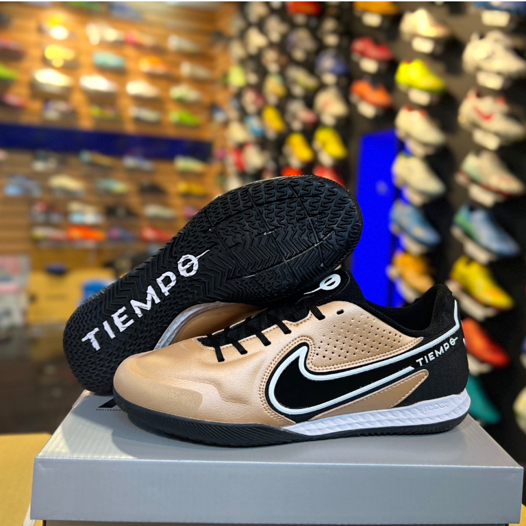 รองเท้าฟุตบอล ร้อยปุ่ม NIKE TIEMPO LEGEND 9 ไนกี้ 100ปุ่ม ถ่ายจากสินค้าจริง(แถมดันทรง+กล่อง+ถุงผ้า)