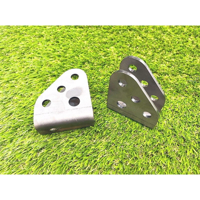 หูต่อโช๊ค/ต่ออามโซนิค,โนวา,เทน่า, เจอาร์ ,KLX150,msx กว้าง 2นิ้ว ยาว 3.5นิ้ว สูง 1นิ้ว เพลา12มิล/เพล