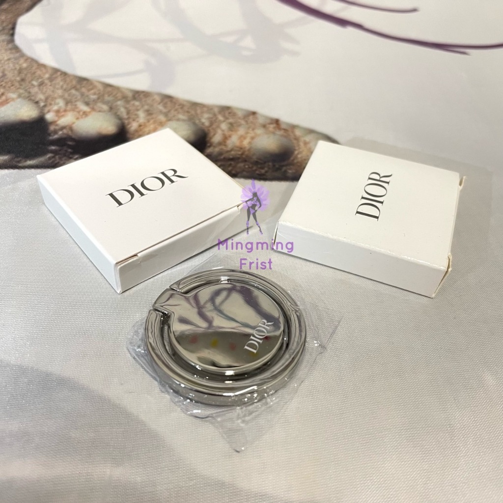 Dior Phone Ring จากเคาน์เตอร์
