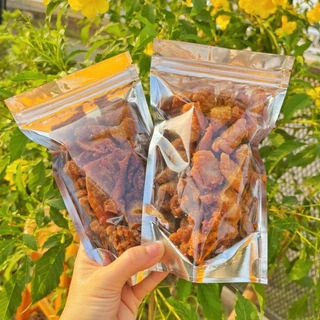 หนังไก่ทอดเกลือ ขนาด 50 กรัม ตรา เอส พี ฟู้ดส์