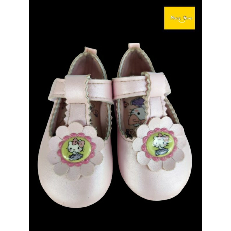 รองเท้าคัชชูเด็ก Hello Kitty รองเท้าเด็กผู้หญิง รองเท้าลำลอง (มือสอง)