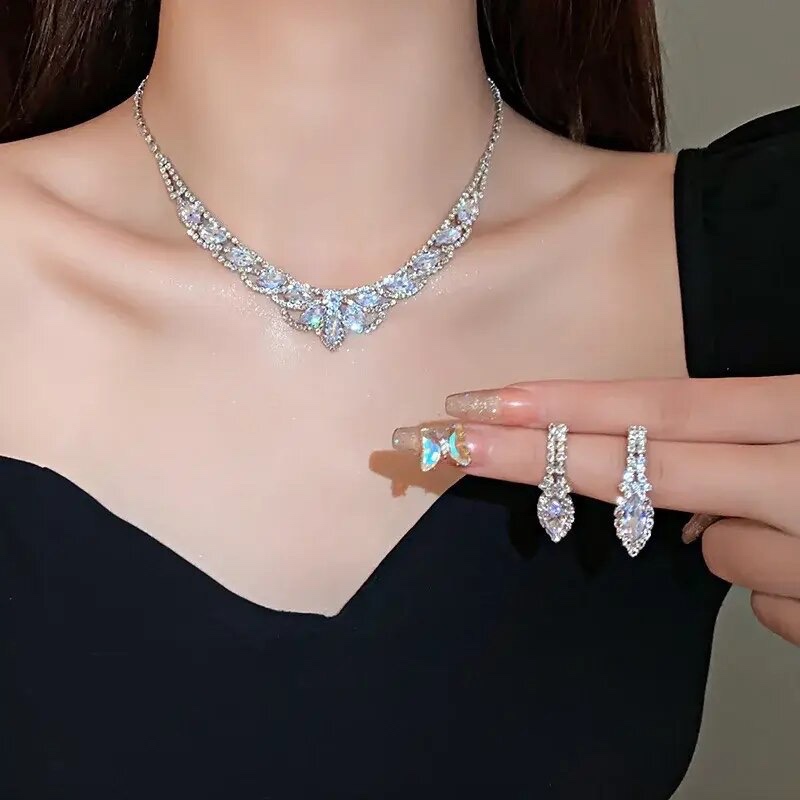 พร้อมส่ง ≡｡ﾟ เซตสร้อย + ต่างหู สีเงิน ⁄(⁄ ⁄•⁄ω⁄•⁄ ⁄)⁄♡