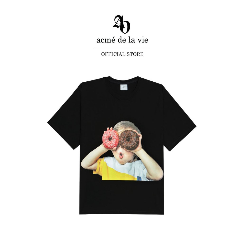 ADLV [acme de la vie] เสื้อยืด Oversize รุ่น Baby Face Short Sleeve T-Shirt Black Donuts 1 R Black (50111OBFSSU_F3BKXX)