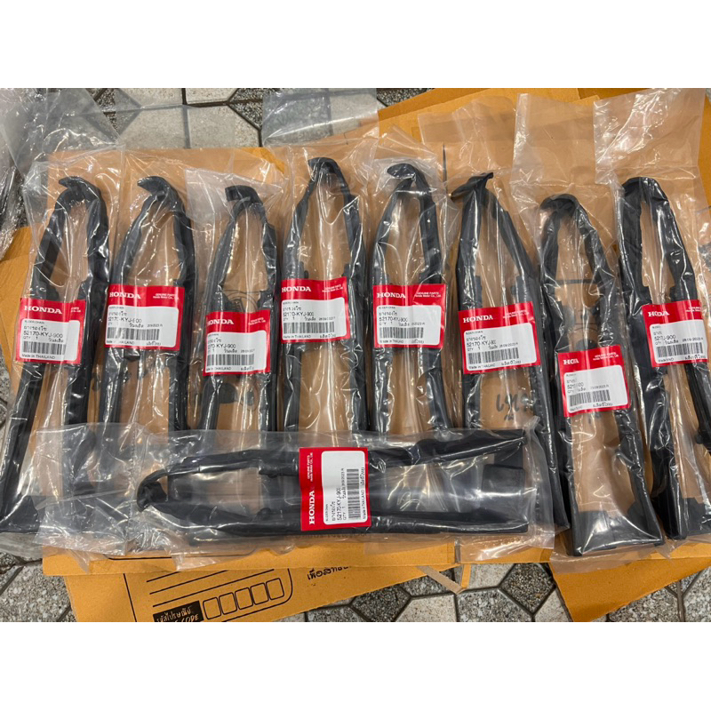 ✨💥ยางรองโซ่ แท้💯cbr250r cbr300r cb300f